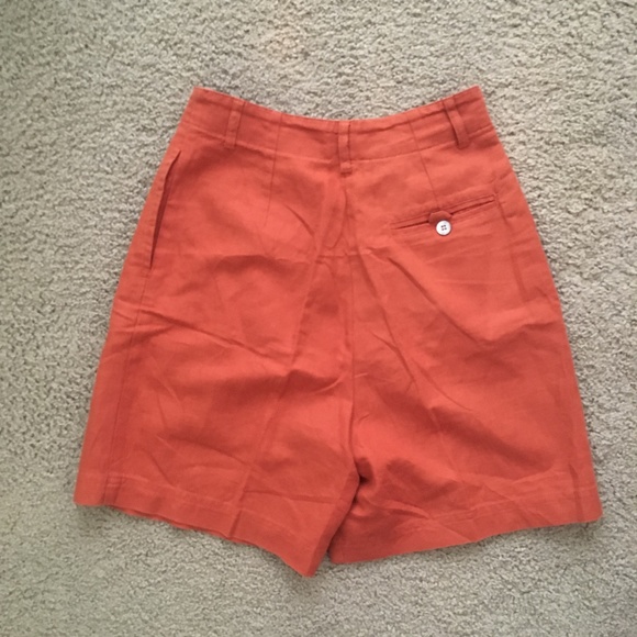 Linen high waisted shorts - Picture 2 of 6
